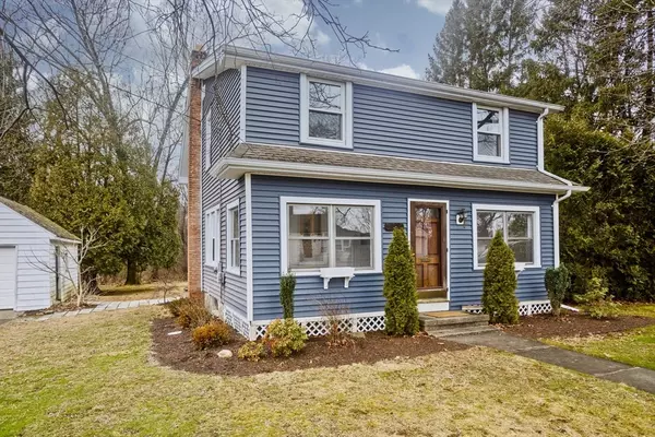 142 Gates Ave,  East Longmeadow,  MA 01028