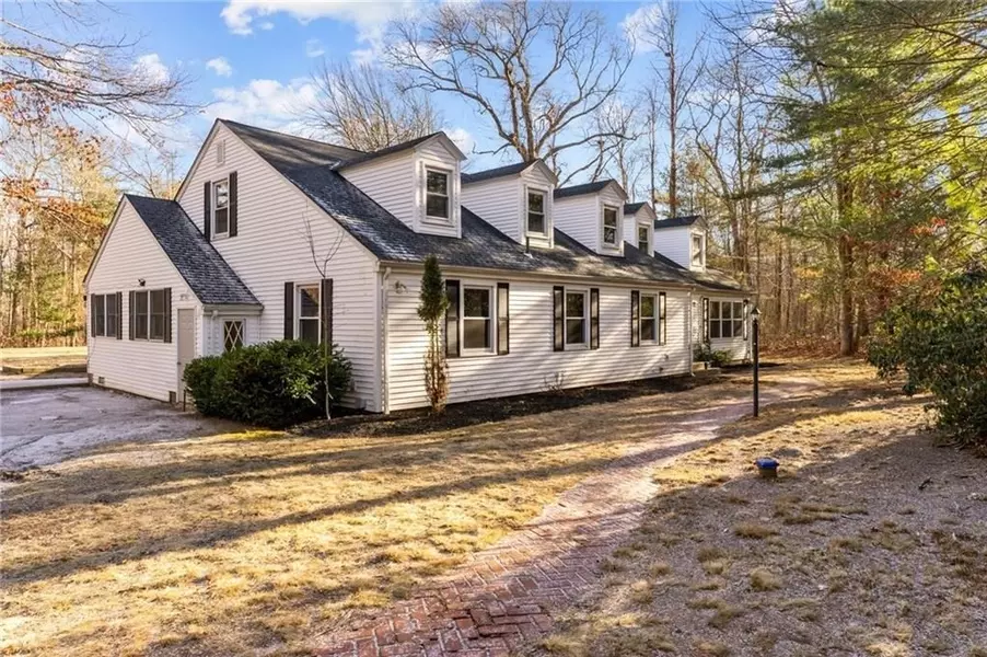 2699 Wallum Lake, Burrillville, RI 02859