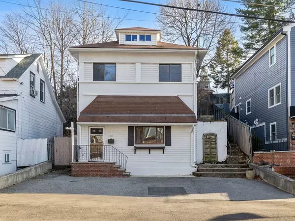 53 Elm St, Medford, MA 02155