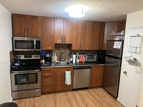 Boston, MA 02129,267 Main St #2B