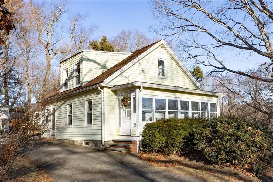 14 Walcott Road, Beverly, MA 01915