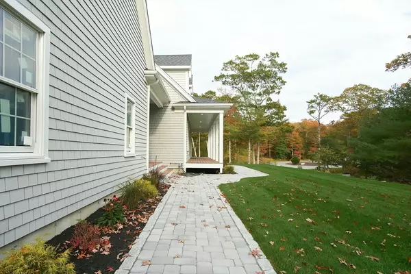 Barnstable, MA 02630,20 Summerwind Ln