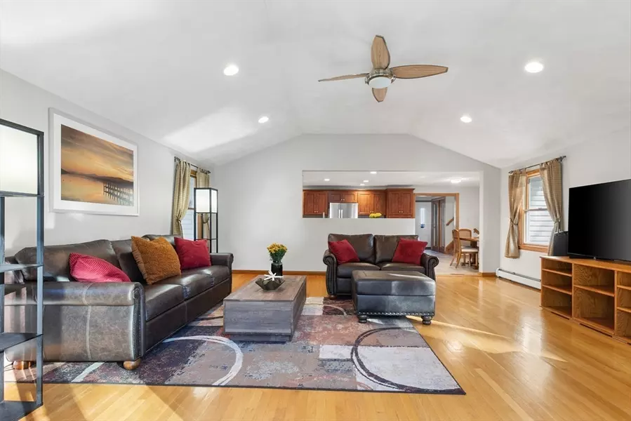 62 Catherine Drive, Peabody, MA 01960