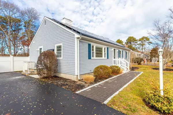 Barnstable, MA 02601,169 Megan Rd