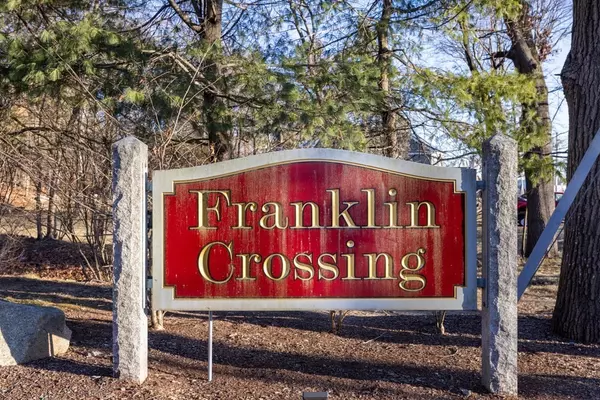 410 Franklin Crossing Rd #410, Franklin, MA 02038