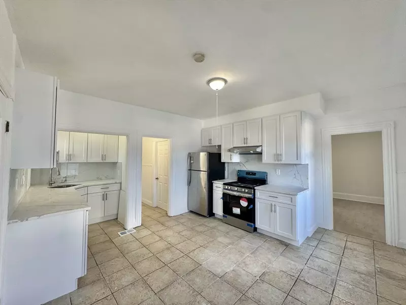 961-963 Broadway #1, Everett, MA 02149