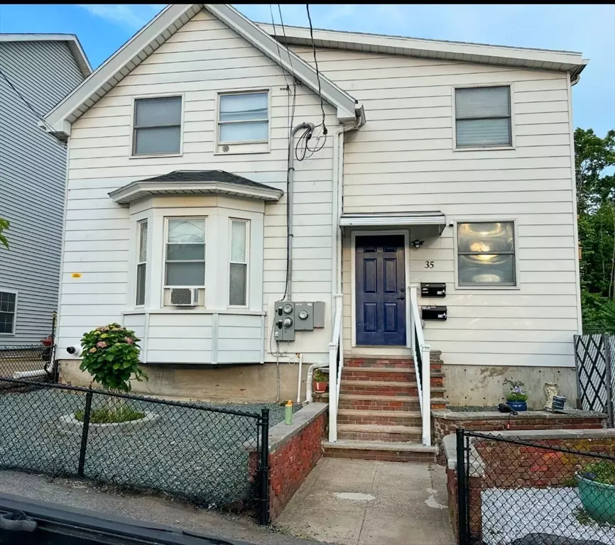 Revere, MA 02151,35 Hichborn St #1