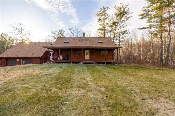 33 Mile Rd, Hubbardston, MA 01452