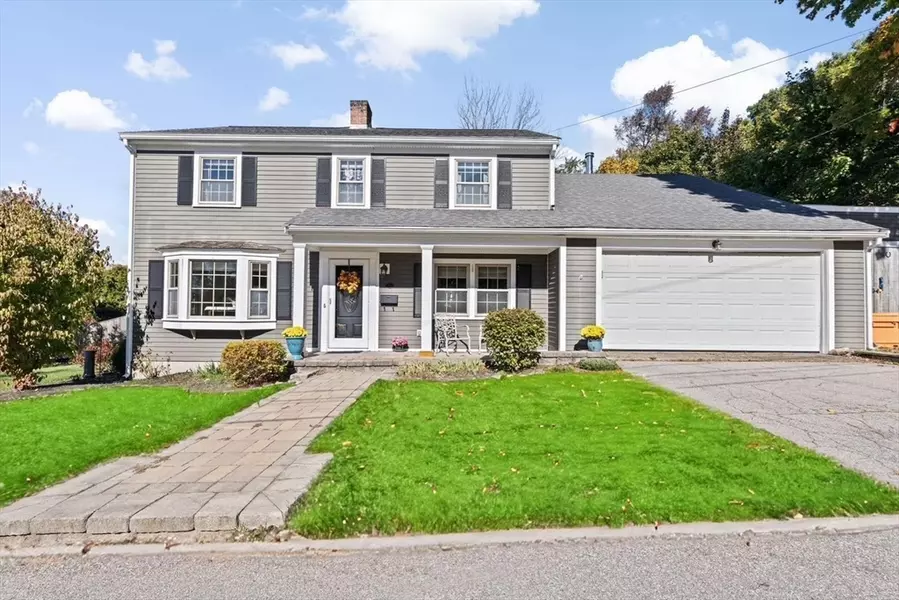 83 Alroy Rd, Weymouth, MA 02190