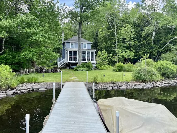 551 Otis Rd,  Becket,  MA 01223