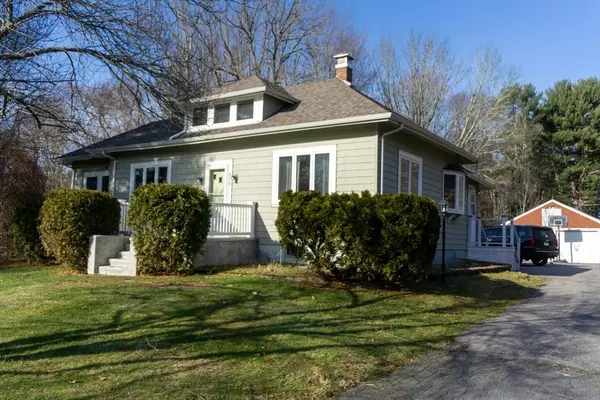 Hanson, MA 02341,650 Main #HOUSE