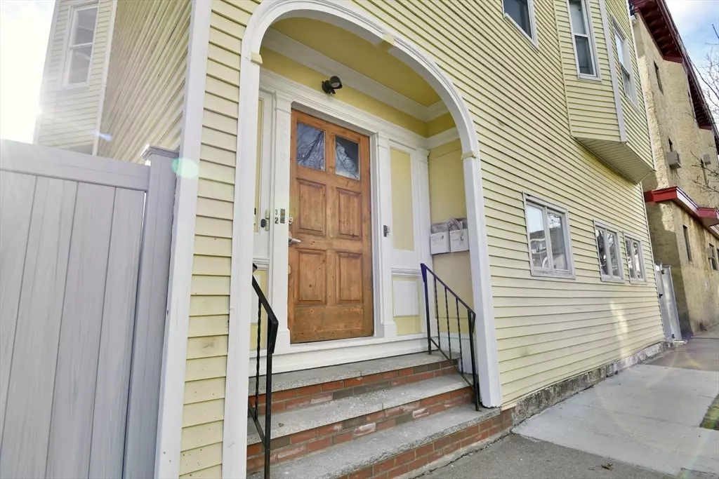 Somerville, MA 02145,206 Pearl St #1A