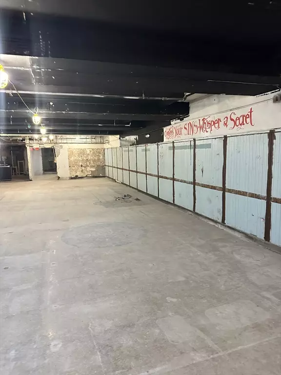 Cambridge, MA 02139,296 Green Street