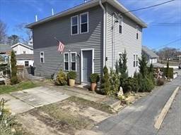 5 12th St, Wareham, MA 02571