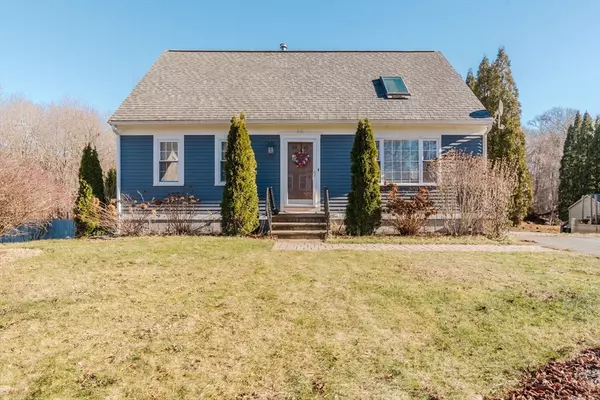 46 Rosewood Ter, Dartmouth, MA 02747