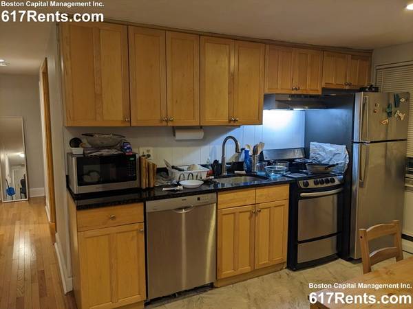 7 Aberdeen St #2, Boston, MA 02215