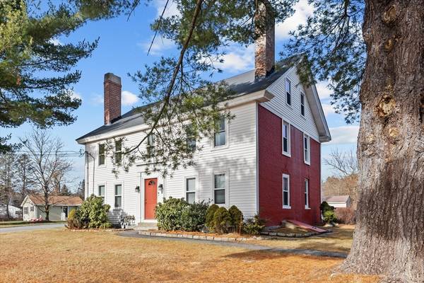 8 Mill Rd, Chelmsford, MA 01824