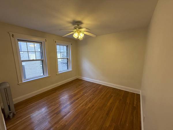 1564 Commonwealth Ave #7, Boston, MA 02135