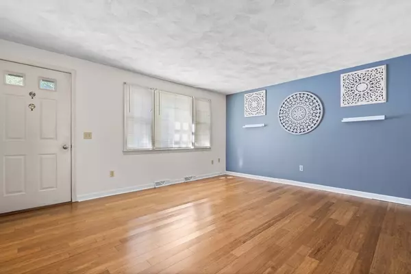 Maynard, MA 01754,15 Apple Ridge Rd #3