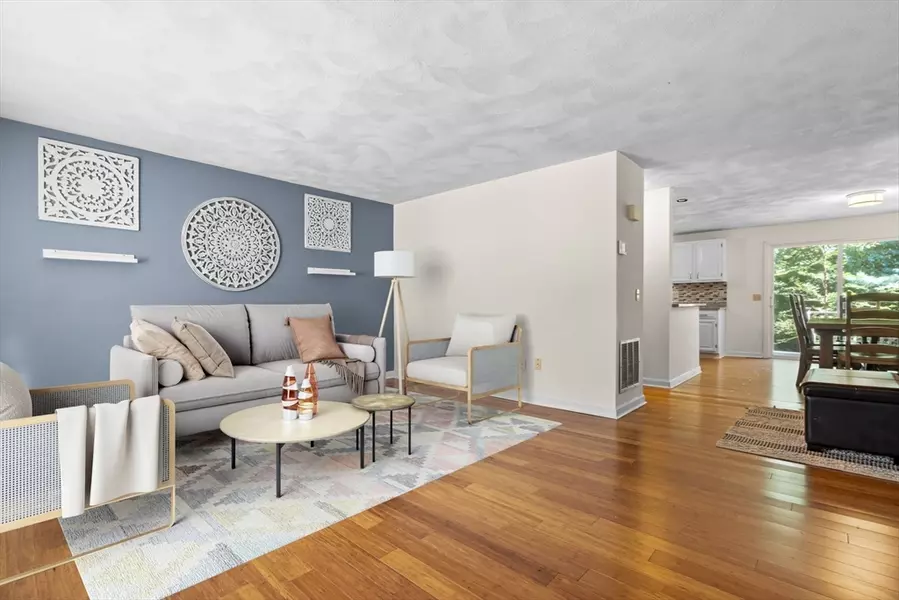 15 Apple Ridge Rd #3, Maynard, MA 01754