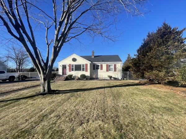 95 Old Post Road, North Attleboro, MA 02760