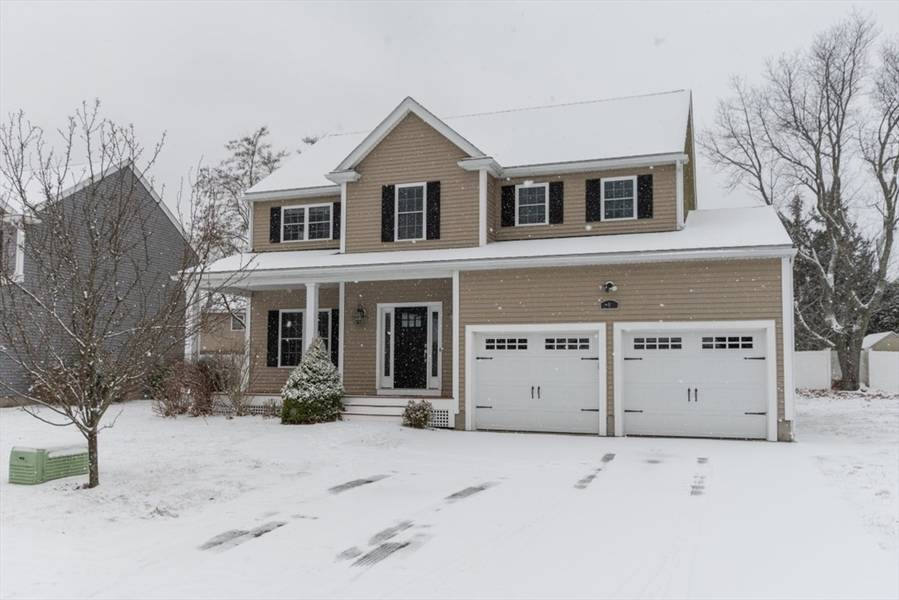 4 Hialeah Lane, Framingham, MA 01701