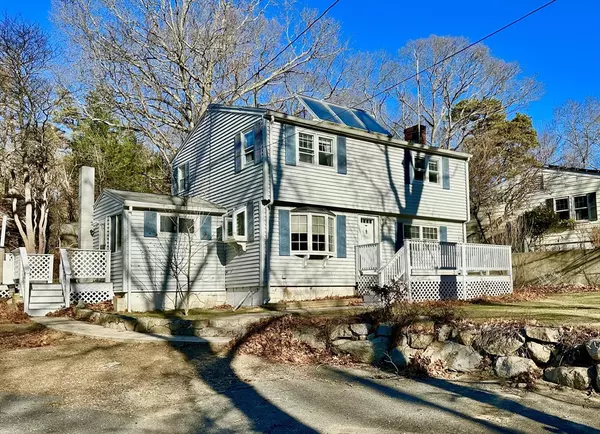 30 Atlantic St, Gloucester, MA 01930