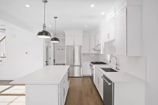 Natick, MA 01760,24 Plain #B