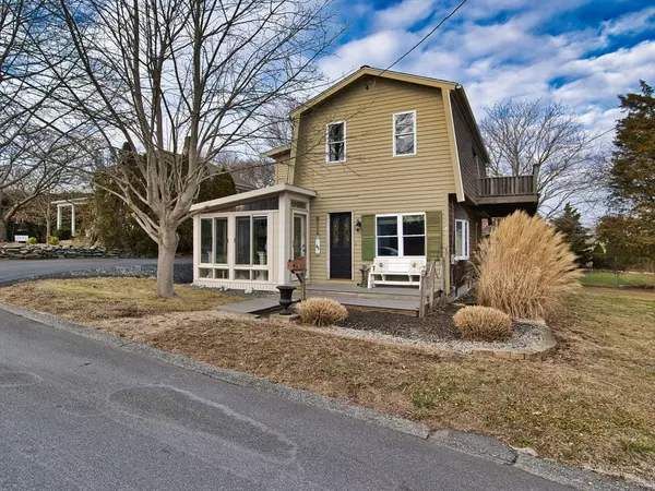 45 Bayside Avenue, Swansea, MA 02777