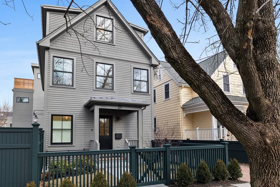 21 Hubbard Avenue #21, Cambridge, MA 02140