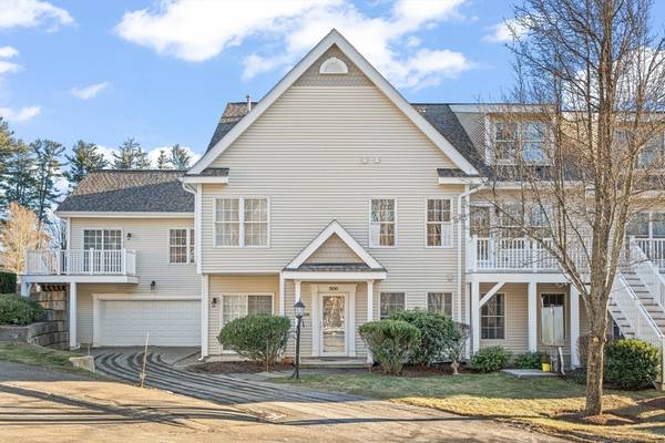 506 Diane Cir #506, Groveland, MA 01834