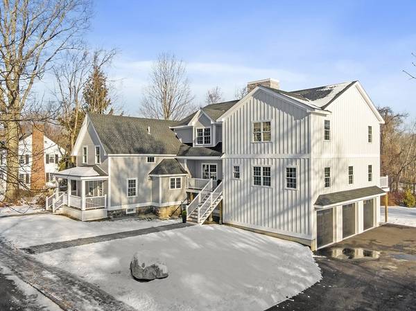 150 Salem St, Andover, MA 01810