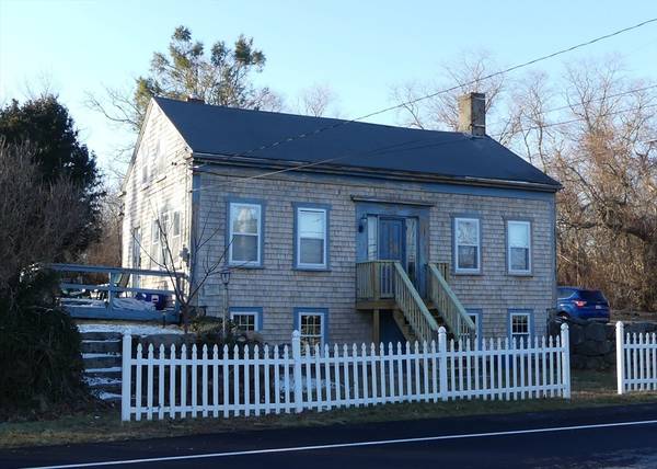 559 Main Rd, Westport, MA 02790