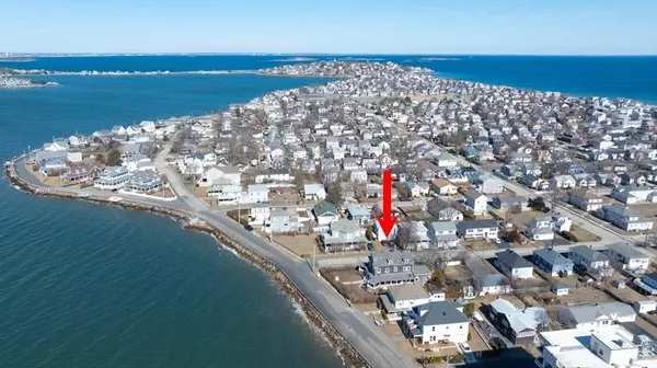 Hull, MA 02045,2 C Street