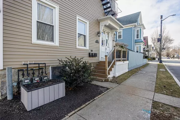 New Bedford, MA 02740,466 Union St