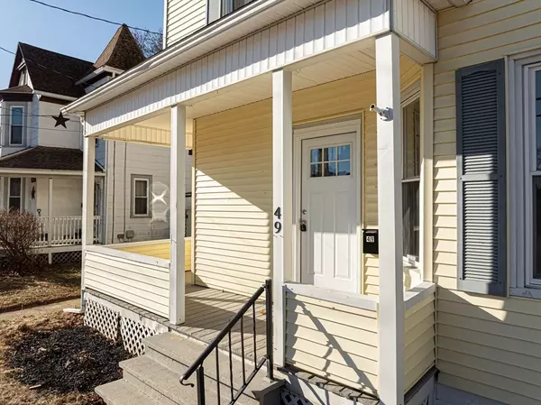 Holyoke, MA 01040,49 Howard Street