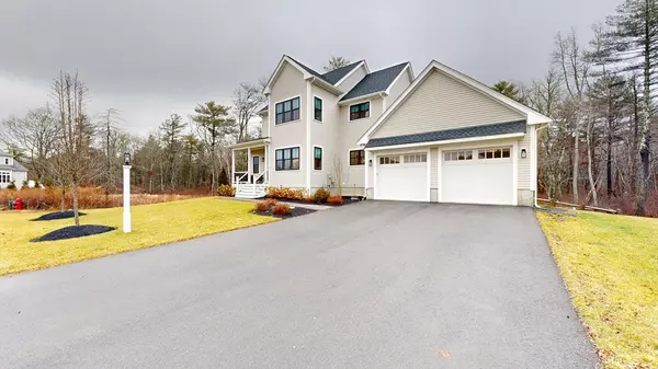 Mattapoisett, MA 02739,29 Shagbark Circle