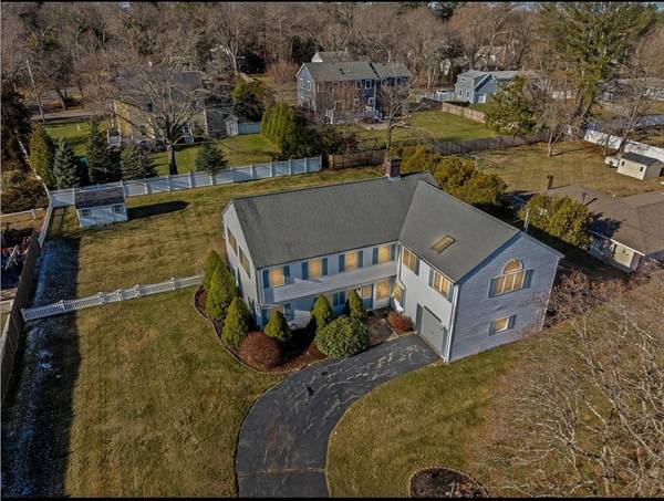 4 Michael Road, Hingham, MA 02043