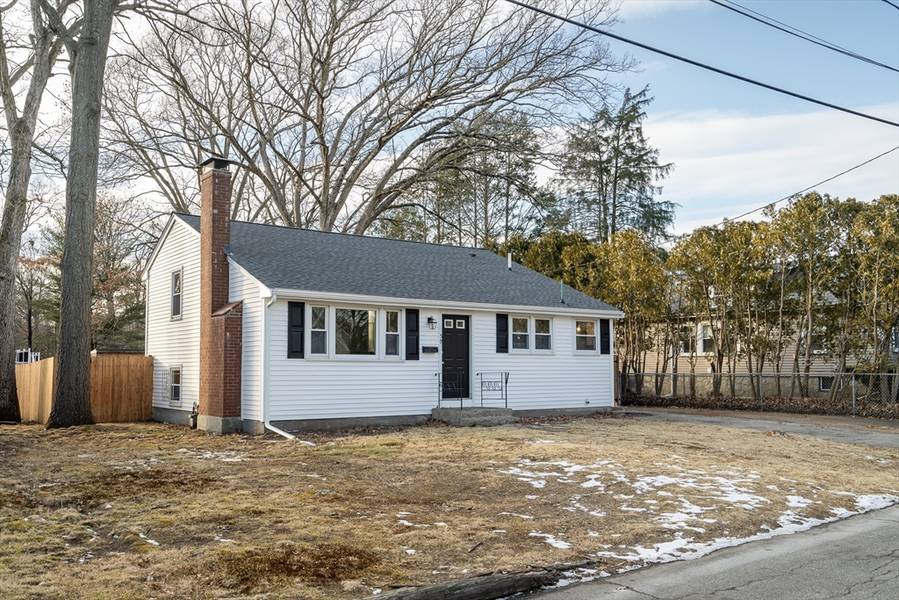 59 Bernice Ave, Brockton, MA 02301