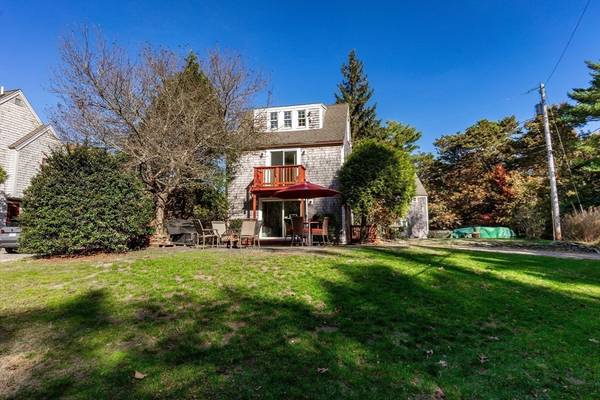 50 Nightingale Rd #5, Plymouth, MA 02360