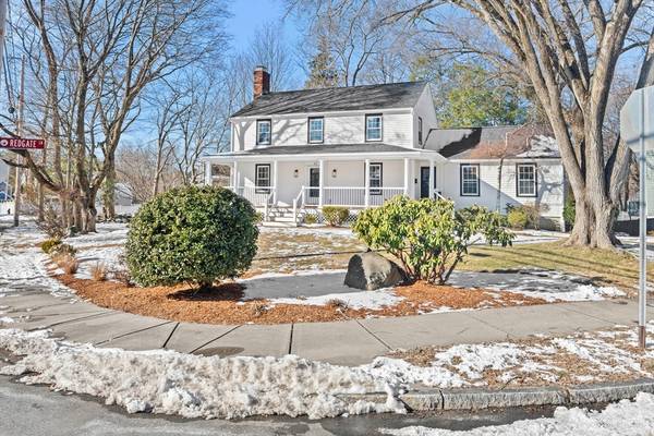 81 Walnut St, Reading, MA 01867