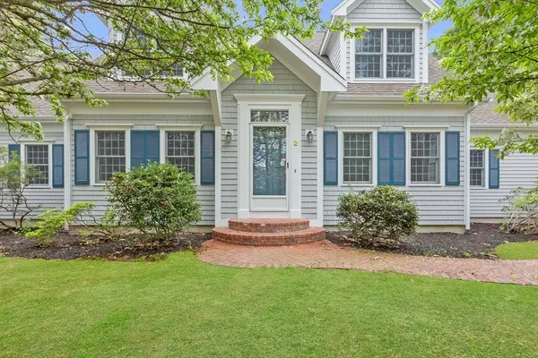 Bourne, MA 02532,2 Boulder Rd