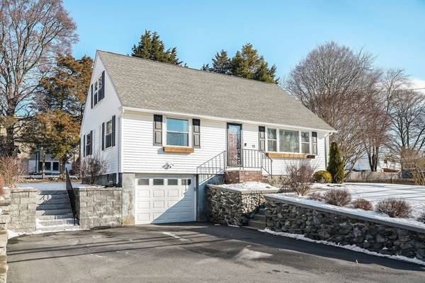 15 Tyler St, Methuen, MA 01844