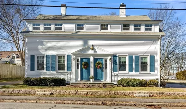 17 Liberty St, Sandwich, MA 02563