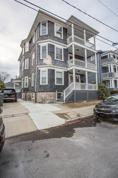 74 Shawmut St, Fall River, MA 02720