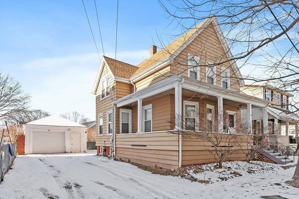 40 Oneida St, Lynn, MA 01902