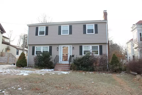 44 Maple St, Braintree, MA 02184