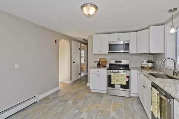 Agawam, MA 01001,309 Rowley St