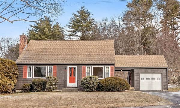 2 Curley Dr, Hudson, MA 01749