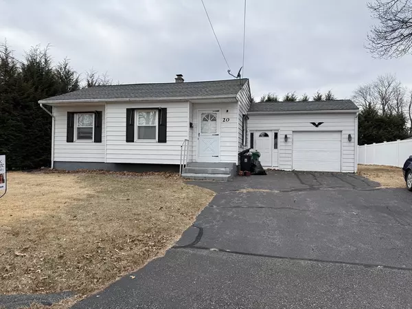 20 Glendale St, Chicopee, MA 01020